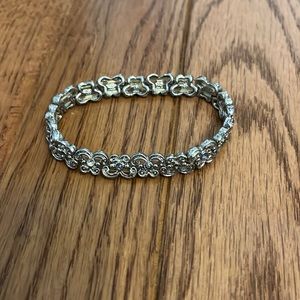 design with a purple gem in the middle